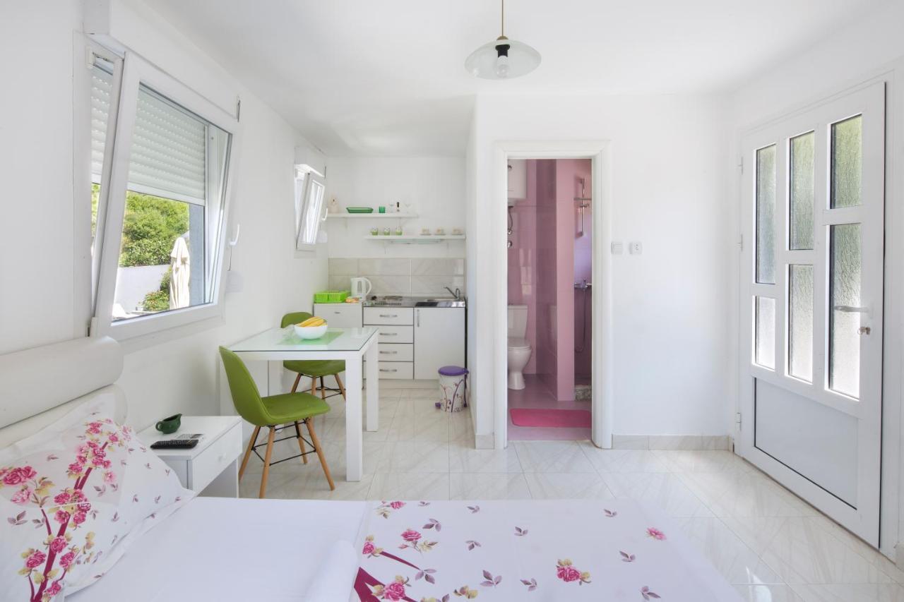 Studios Merdovic Budva Ngoại thất bức ảnh