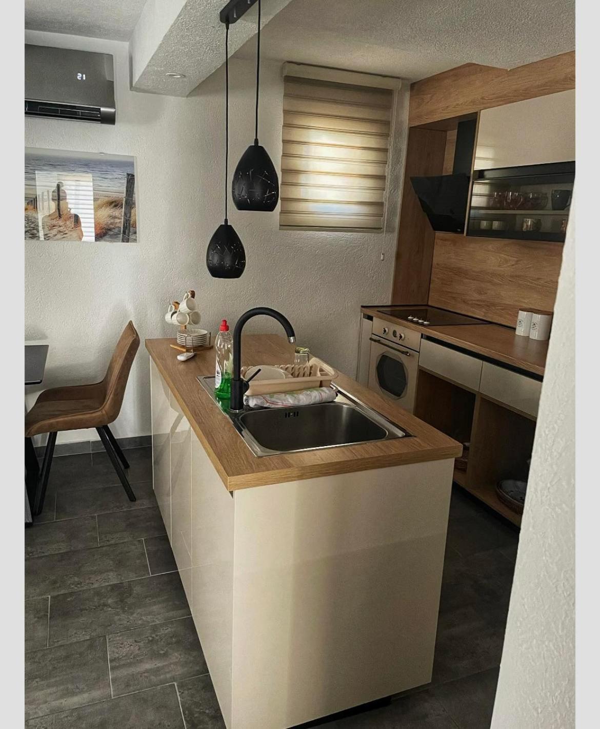 Studios Merdovic Budva Phòng bức ảnh